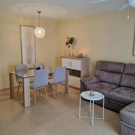 Casa Millan Holiday home Costa De Antigua